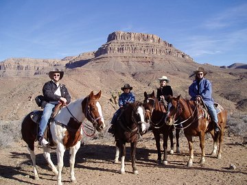 Horse riding at Grand Canyon