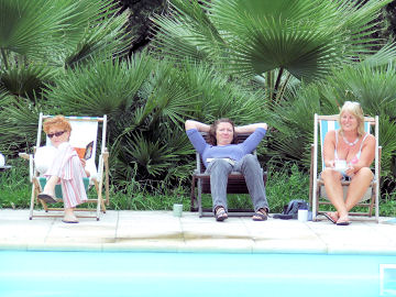 Carol, Helen and Philippa by the pool