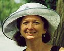Helen goes for gauzy chic