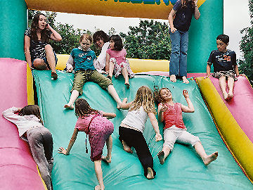 Giant scramble